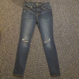 Blue Gap skinny jeans. Size 8 (29 regular).